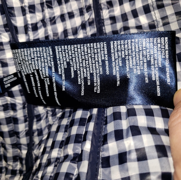 Hilfiger Outdoor Vest - Picture 4 of 7